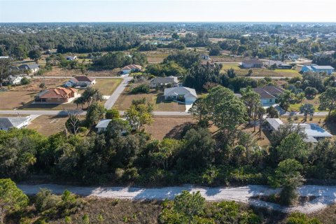 Terreno en venta en North Port, Florida № 2147442 - foto 26