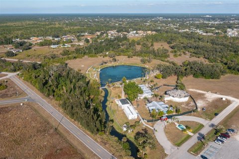 Terreno en venta en North Port, Florida № 2147442 - foto 20