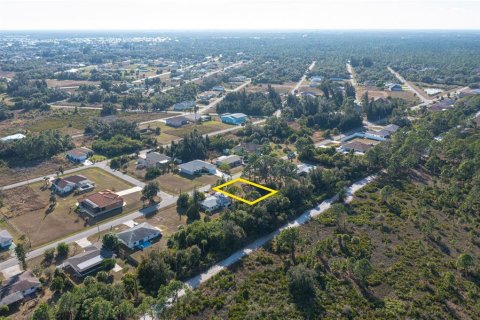 Terreno en venta en North Port, Florida № 2147442 - foto 15