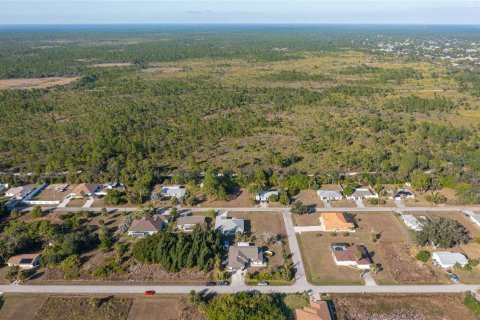 Terreno en venta en North Port, Florida № 2147442 - foto 18