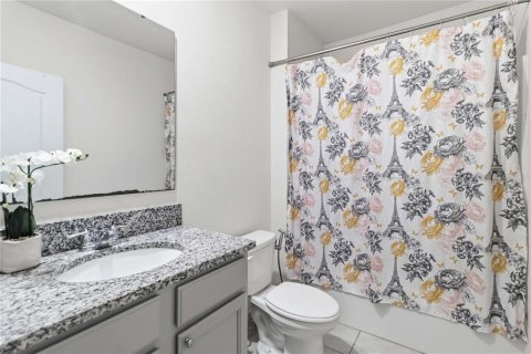 House in Sanford, Florida 4 bedrooms, 169.83 sq.m. № 2225746 - photo 20