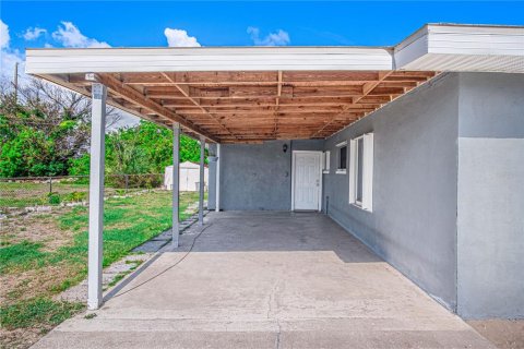 House in Rockledge, Florida 3 bedrooms, 116.13 sq.m. № 2121197 - photo 19
