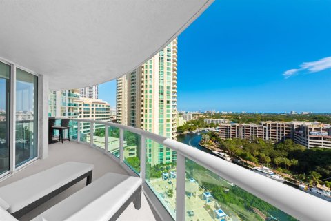 Copropriété à vendre à Fort Lauderdale, Floride: 2 chambres, 111.85 m2 № 2082285 - photo 4