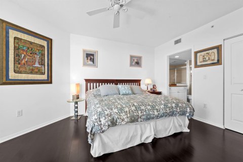 Copropriété à vendre à Fort Lauderdale, Floride: 2 chambres, 111.85 m2 № 2082285 - photo 17