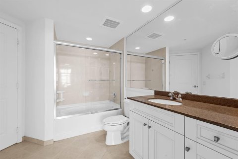 Copropriété à vendre à Fort Lauderdale, Floride: 2 chambres, 111.85 m2 № 2082285 - photo 25