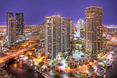 Copropriété à vendre à Fort Lauderdale, Floride: 2 chambres, 111.85 m2 № 2082285 - photo 28