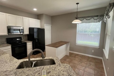 Casa en alquiler en Oviedo, Florida, 3 dormitorios, 143.91 m2 № 1918457 - foto 9
