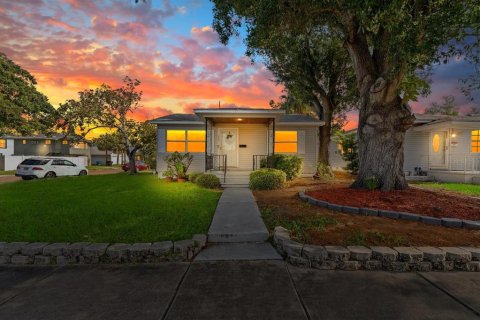 House in Saint Petersburg, Florida 2 bedrooms, 91.97 sq.m. № 1821074 - photo 21