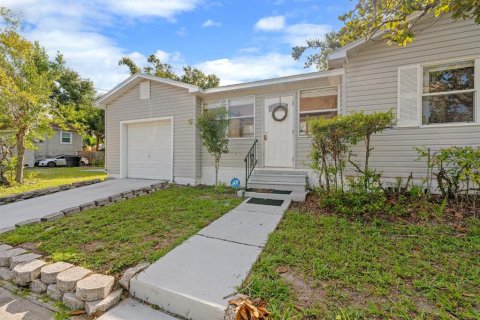 House in Saint Petersburg, Florida 2 bedrooms, 91.97 sq.m. № 1821074 - photo 20