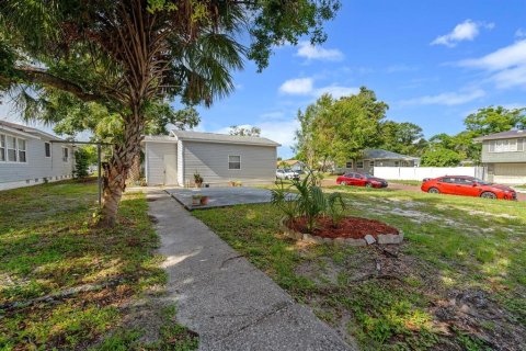 House in Saint Petersburg, Florida 2 bedrooms, 91.97 sq.m. № 1821074 - photo 17