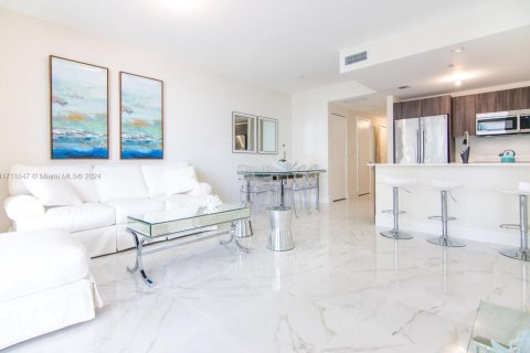 Кондоминиум с 1 спальней в Майами, Флорида № 2053550