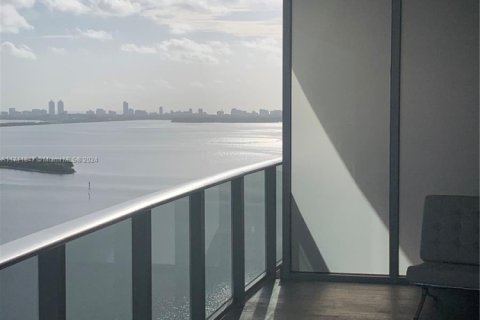 Купить кондоминиум в Майами, Флорида 1 спальня, 69.03м2, № 2053550 - фото 4