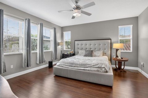 House in Davie, Florida 3 bedrooms, 209.22 sq.m. № 2004871 - photo 19