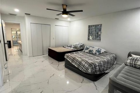 House in Ocala, Florida 4 bedrooms, 219.25 sq.m. № 1786274 - photo 25