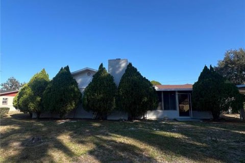 House in Ocala, Florida 4 bedrooms, 219.25 sq.m. № 1786274 - photo 14