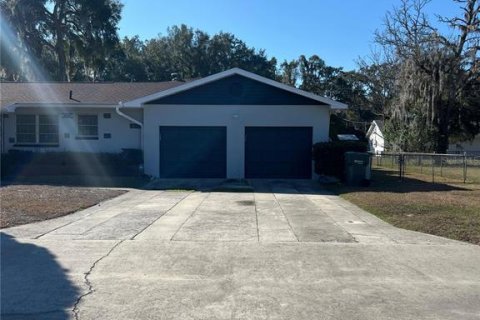 House in Ocala, Florida 4 bedrooms, 219.25 sq.m. № 1786274 - photo 2