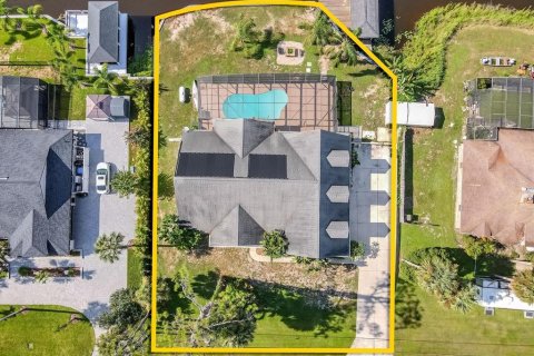 House in Deltona, Florida 4 bedrooms, 218.69 sq.m. № 1866062 - photo 21