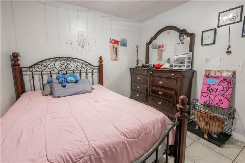 Propiedad comercial en venta en Kissimmee, Florida, 4 dormitorios, 181.9 m2 № 1654703 - foto 15