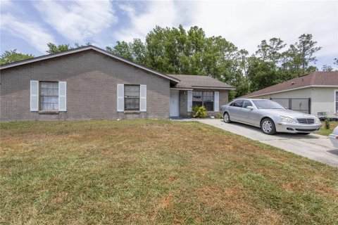 Propiedad comercial en venta en Kissimmee, Florida, 4 dormitorios, 181.9 m2 № 1654703 - foto 27