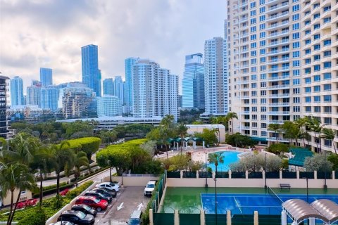 Купить кондоминиум в Майами, Флорида 2 спальни, 161.09м2, № 2067826 - фото 26