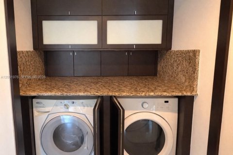 Купить кондоминиум в Майами, Флорида 2 спальни, 161.09м2, № 2067826 - фото 13