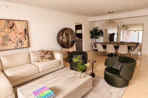 Купить кондоминиум в Майами, Флорида 2 спальни, 161.09м2, № 2067826 - фото 3