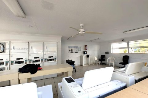 Condominio en alquiler en Palmetto Bay, Florida, 2 dormitorios, 74.41 m2 № 2027159 - foto 22