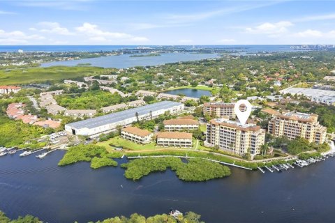 Condo à Sarasota, Floride, 2 chambres  № 2388342