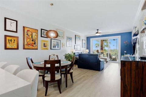 Copropriété à vendre à Sarasota, Floride: 2 chambres, 158.49 m2 № 2388342 - photo 21