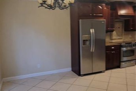 Casa en alquiler en Gainesville, Florida, 3 dormitorios, 157.56 m2 № 1884777 - foto 8