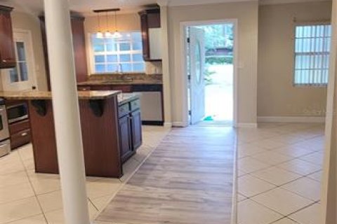 Casa en alquiler en Gainesville, Florida, 3 dormitorios, 157.56 m2 № 1884777 - foto 12