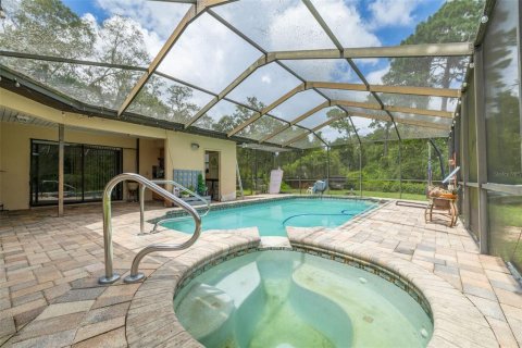 Casa en venta en New Port Richey, Florida, 3 dormitorios, 224.64 m2 № 2353378 - foto 25