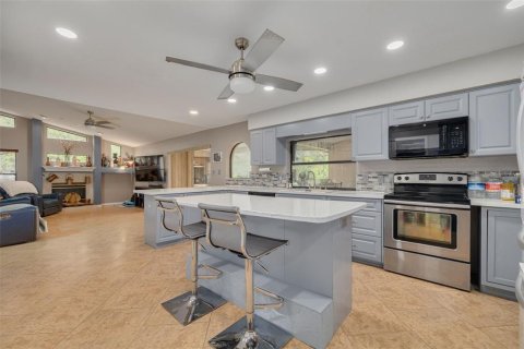 Casa en venta en New Port Richey, Florida, 3 dormitorios, 224.64 m2 № 2353378 - foto 14