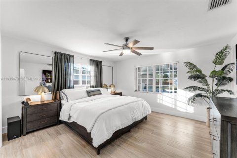 Купить виллу или дом в Хомстед, Флорида 6 спален, 212м2, № 1996046 - фото 23