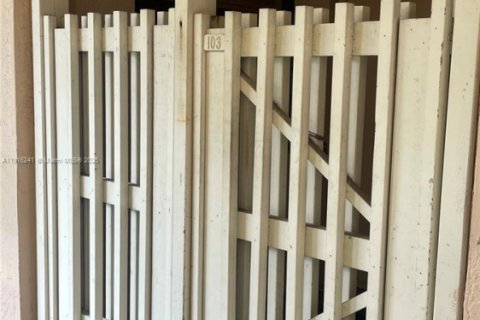 Condo in Plantation, Florida, 2 bedrooms  № 1971059 - photo 5