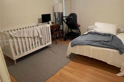 Condo in Plantation, Florida, 2 bedrooms  № 1971059 - photo 18