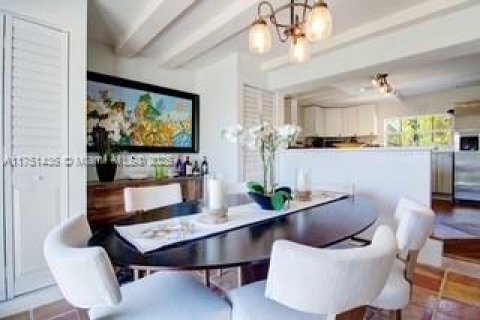 House in Key Largo, Florida 2 bedrooms, 164.99 sq.m. № 1862697 - photo 17