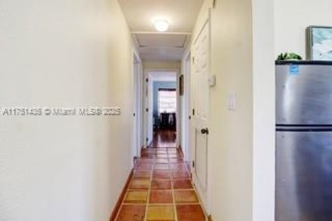House in Key Largo, Florida 2 bedrooms, 164.99 sq.m. № 1862697 - photo 22