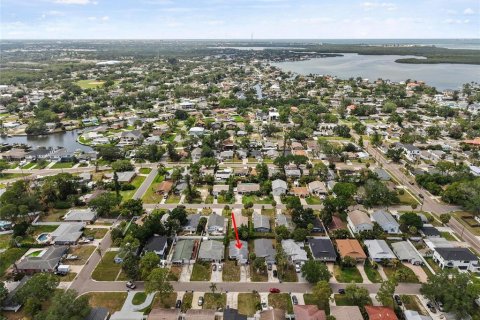 Casa en venta en Saint Petersburg, Florida, 2 dormitorios, 87.79 m2 № 2215137 - foto 22