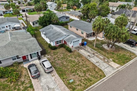 Casa en venta en Saint Petersburg, Florida, 2 dormitorios, 87.79 m2 № 2215137 - foto 15