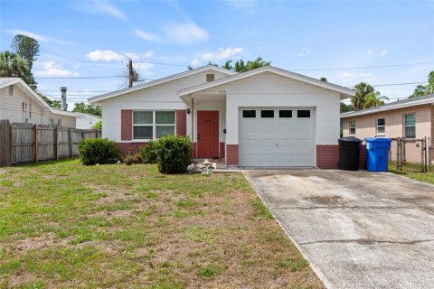 Casa en venta en Saint Petersburg, Florida, 2 dormitorios, 87.79 m2 № 2215137 - foto 2