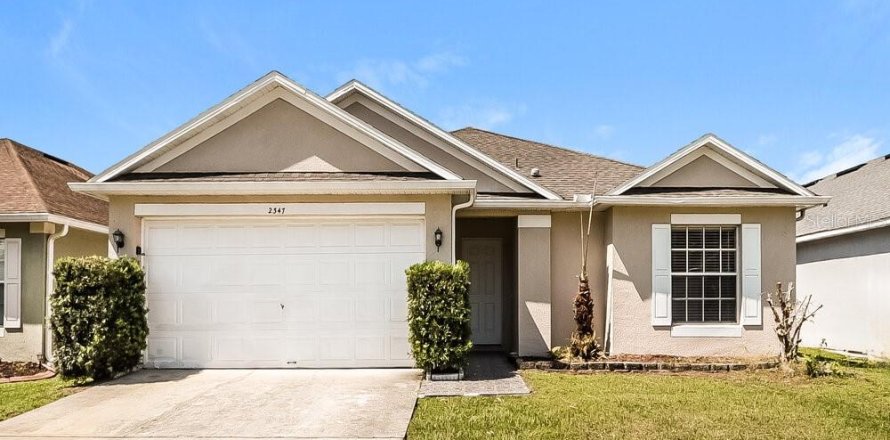 Villa ou maison à Kissimmee, Floride 3 chambres, 133.5 m2 № 1893720