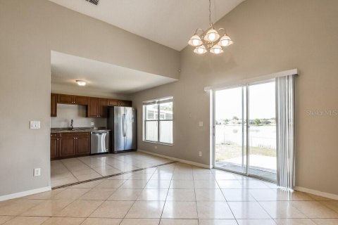 Casa en alquiler en Kissimmee, Florida, 3 dormitorios, 133.5 m2 № 1893720 - foto 5