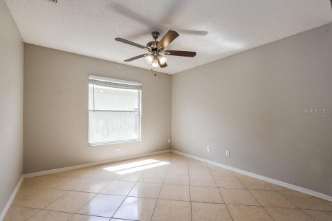 Casa en alquiler en Kissimmee, Florida, 3 dormitorios, 133.5 m2 № 1893720 - foto 3
