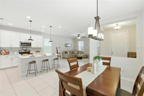 House in Winter Garden, Florida 3 bedrooms, 219.99 sq.m. № 1874028 - photo 11