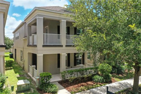 House in Winter Garden, Florida 3 bedrooms, 219.99 sq.m. № 1874028 - photo 1