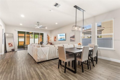 Villa ou maison à vendre à Orlando, Floride: 4 chambres, 201.6 m2 № 1844266 - photo 10
