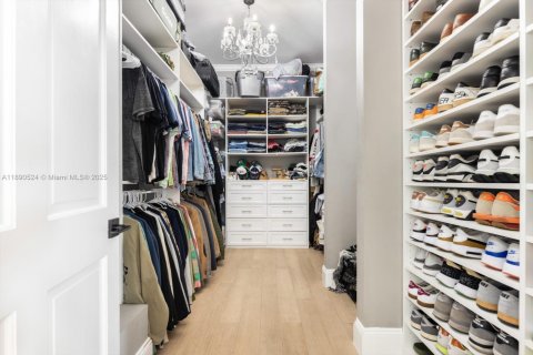 Casa en venta en Palmetto Bay, Florida, 5 dormitorios, 430.42 m2 № 1944882 - foto 13