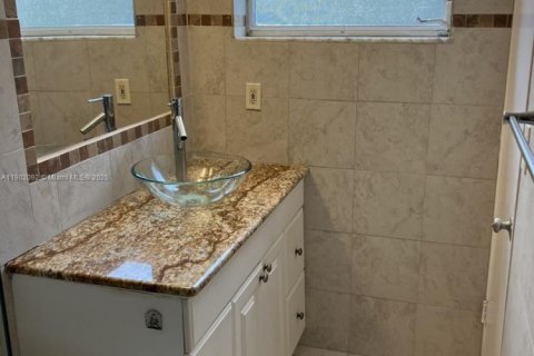 Apartment in Miami, Florida 2 bedrooms, 107.4 sq.m. № 1953532 - photo 7