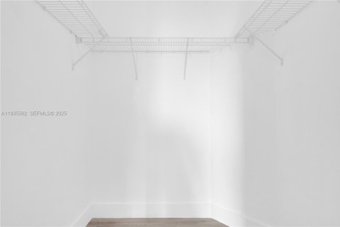 Casa en alquiler en Homestead, Florida, 3 dormitorios, 161.74 m2 № 1993624 - foto 23